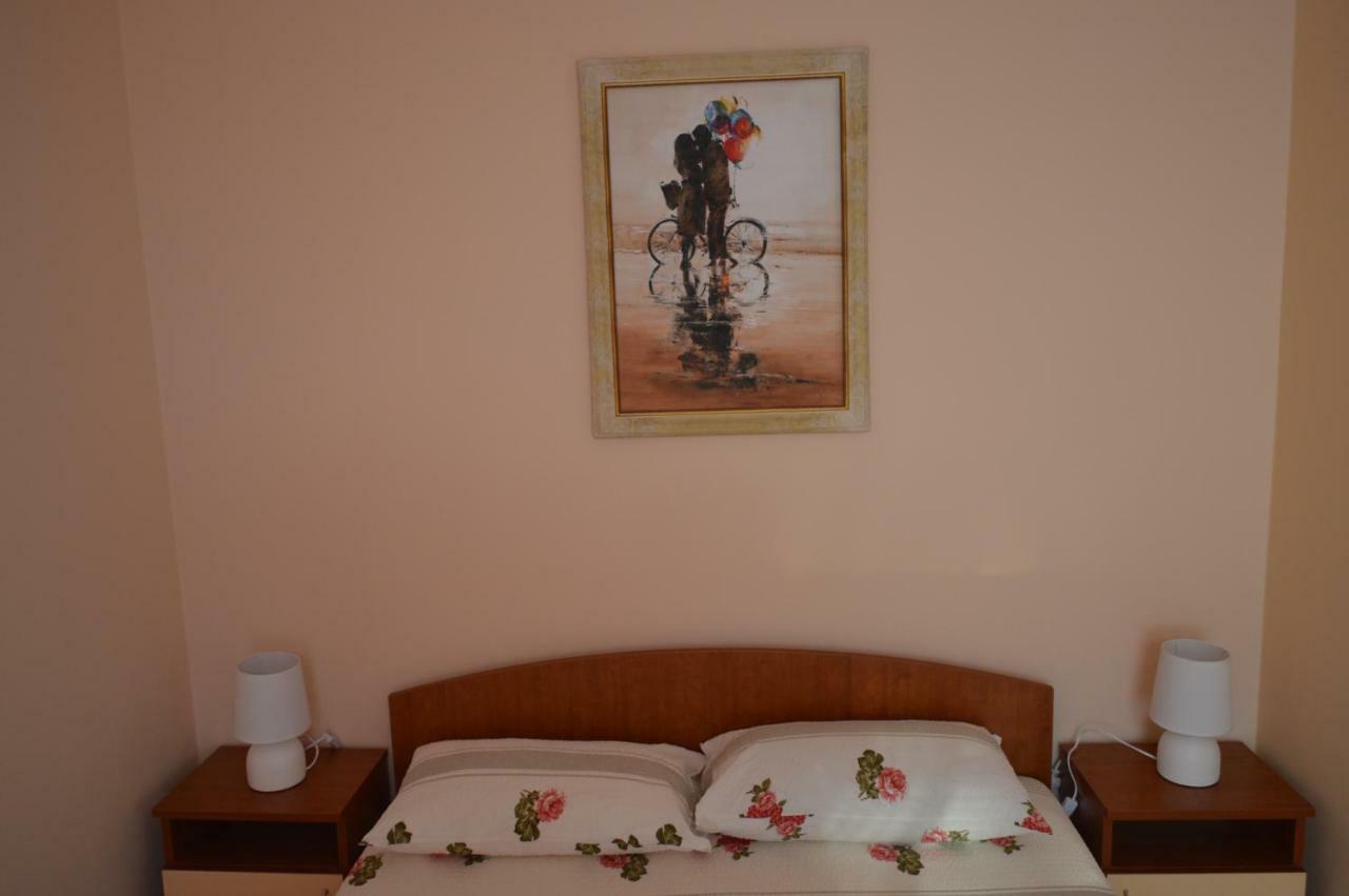 Hotel Dimana Czernomorec Zewnętrze zdjęcie