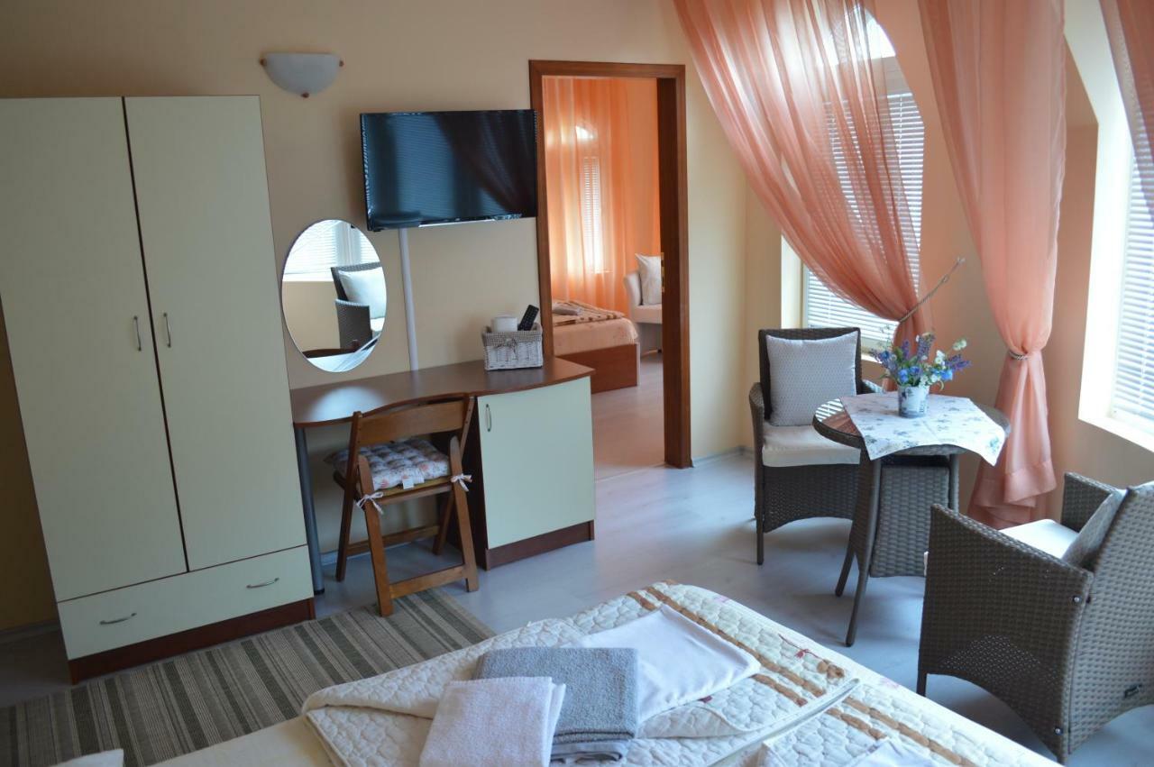 Hotel Dimana Czernomorec Zewnętrze zdjęcie